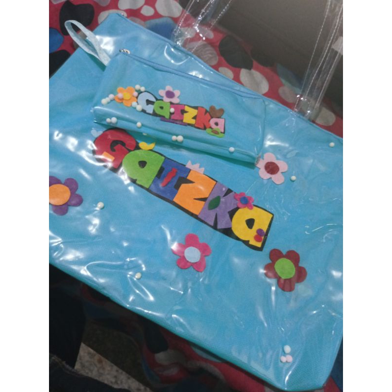 

Tas besar 40x30 dan tempat pinsil