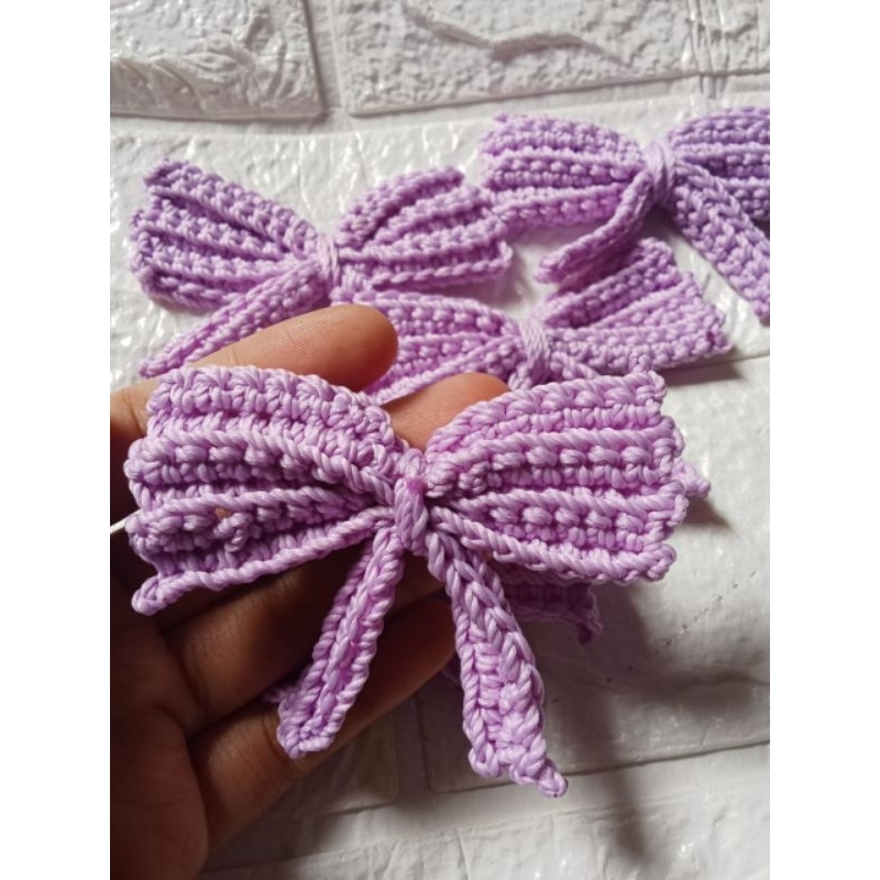 Aplikasi pita rajut / APLIKASI PITA RAJUTAN