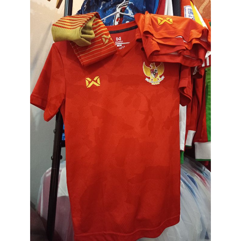 [ORI] Setelan Jersey Timnas Indonesia 2020 Home Warrix (JERSEY BEKAS SISANYA BARU)(Jersey Replika)(S