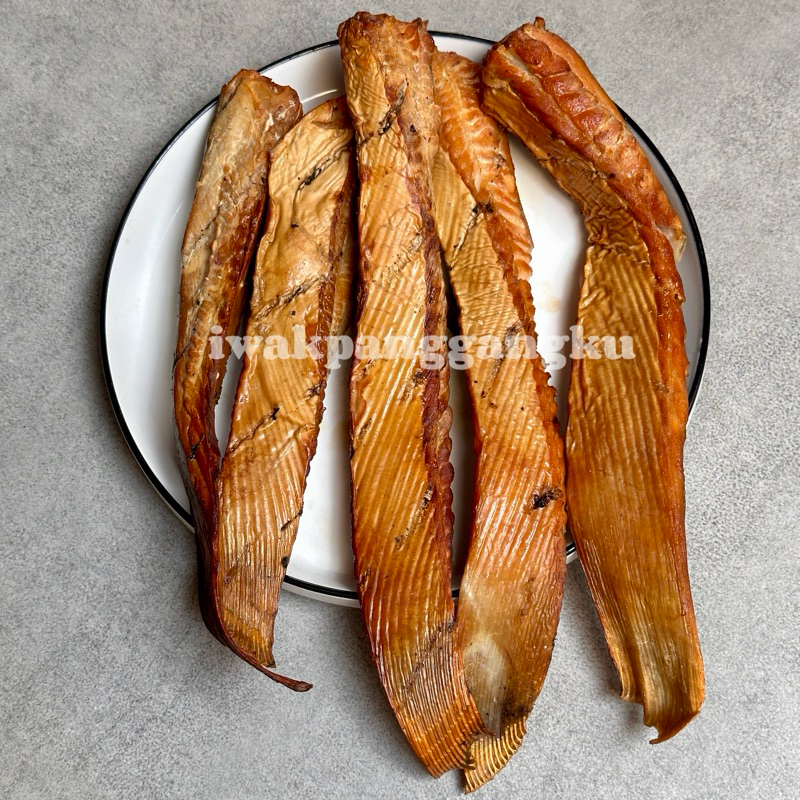 

iwak panggang ikan asap Pe/Pari Dowu Super [Kemasan Vakum]