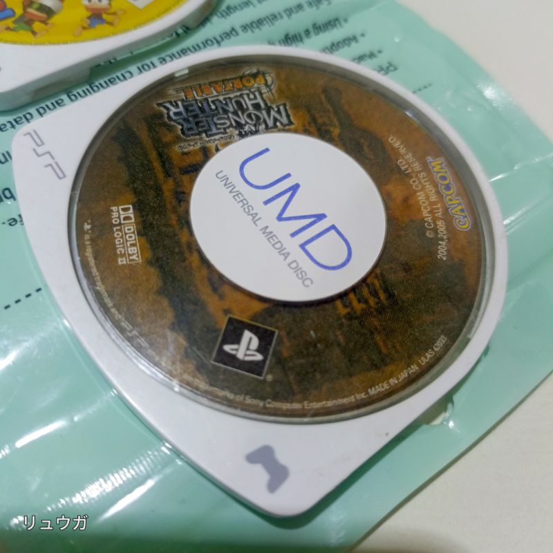 UMD for PSP, Monster Hunter P + Ape Escape (reg Jpn.)