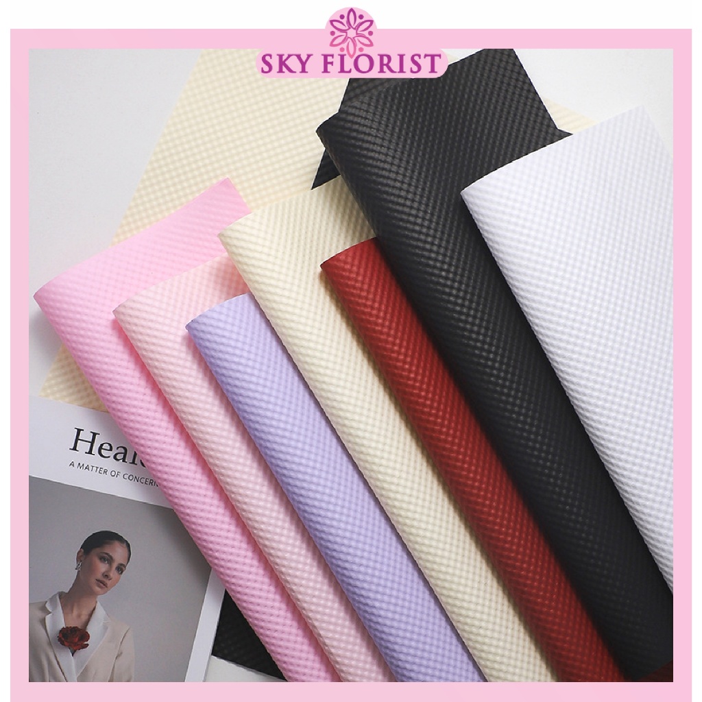 

Kertas Bunga Textured DOT 3D Timbul Flower Wrapping Craft Paper Ecer KB6306