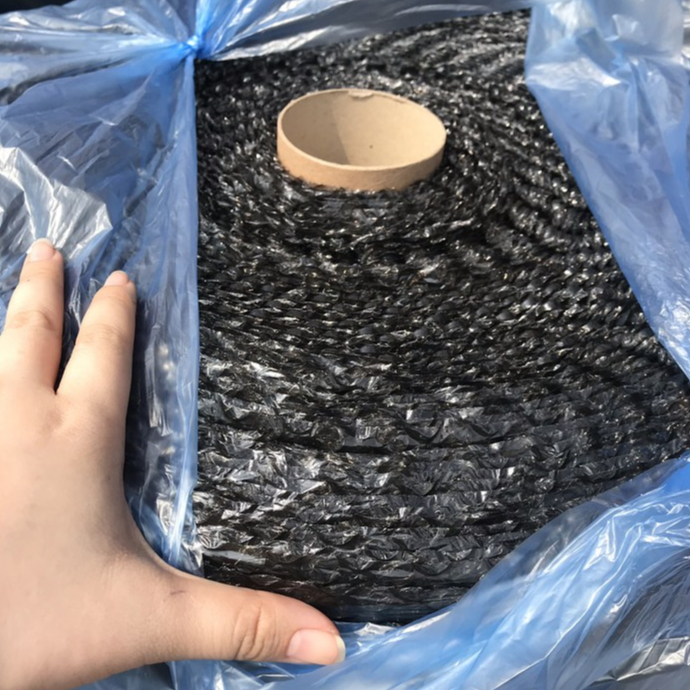 

Penambahan Bubble Wrap supaya paket Anda tetap aman
