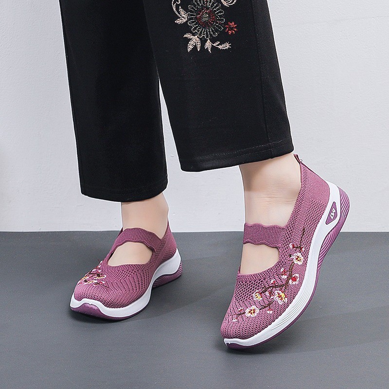 RECOMMENDED LVR FREE BOX LV0328 Sepatu Slip On Wanita Fashion Motif Bunga 2025