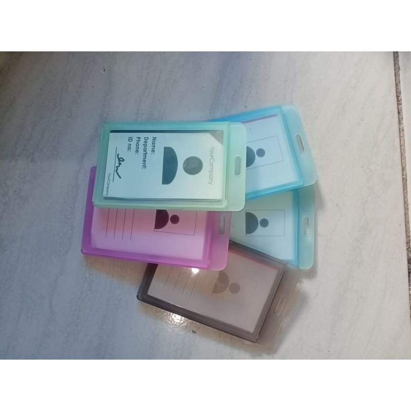 

ID card dan gantungan tali Id card