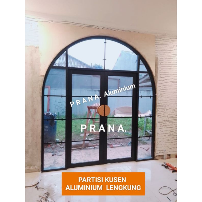 Kusen Aluminium Lengkung Partisi + Pintu Double,, Estetik / 270 x 250 cm