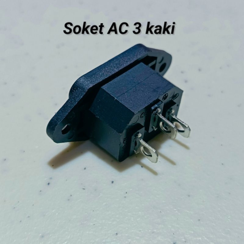 Soket Power Ac 3 kaki 10a