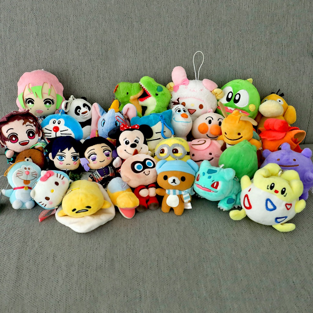 Gantungan Kunci Boneka Plushie Preloved Import Karakter Anime Pokemon Doraemon Disney Shincan Sanrio