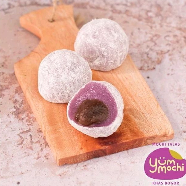 

Mochi Red Bean Isi 12 Pcs