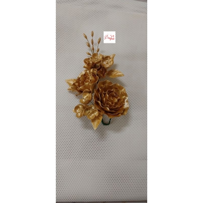 

(587/PRRFP-GS)Gumpaste Flower Sugar Flower/Bunga Gumpaste Curly Rose Gold Silver