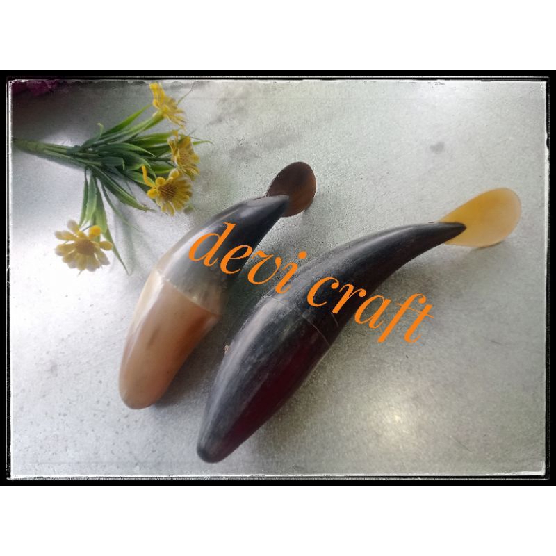 Pijat tanduk, Alat pijat dari tanduk, kerok, untuk kerokan masuk angin, mainan. lele, alat pijat ter