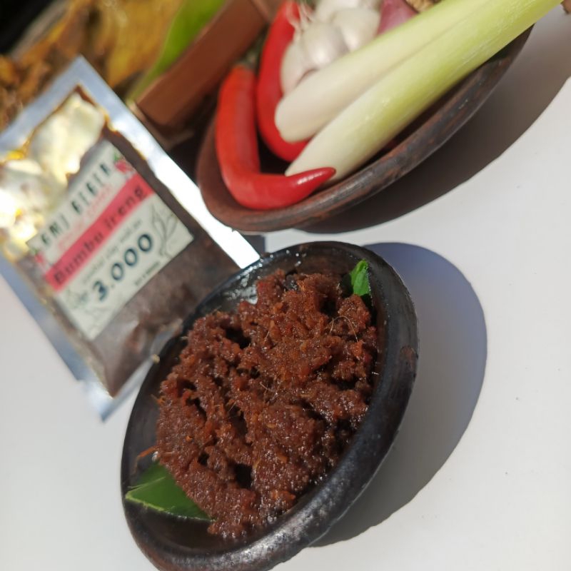 

Bumbu ireng madura