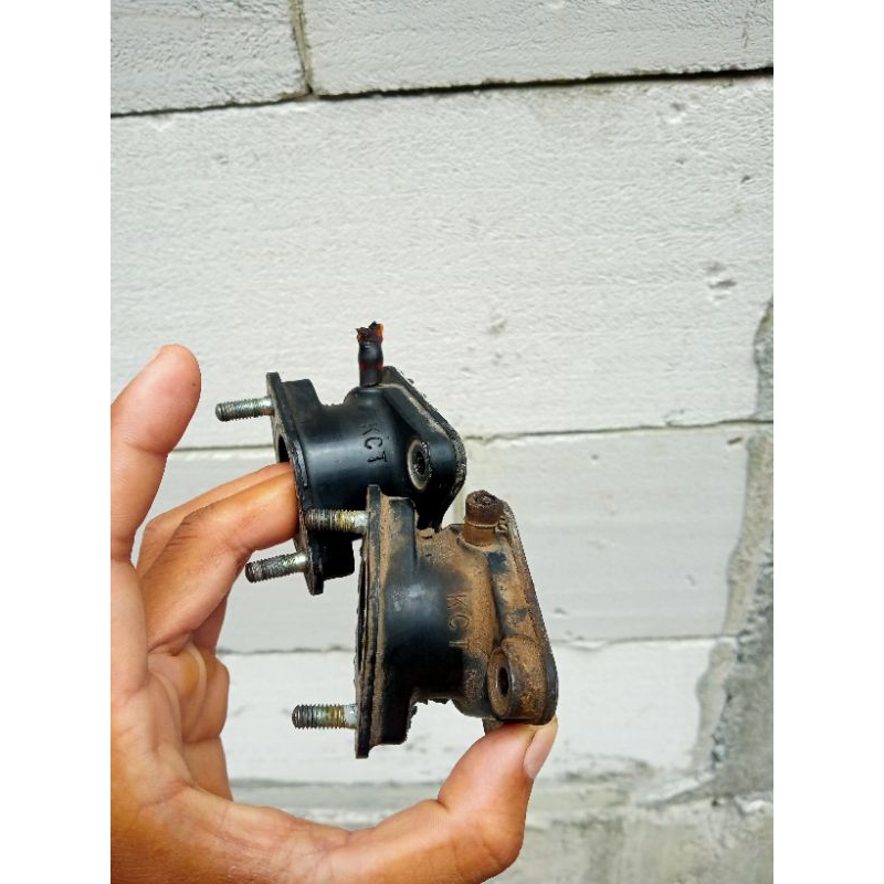 MANIPOL/INTAKE KARBURATOR MEGAPRO PRIMUS/MEGAPRO LAMA ORIGINAL