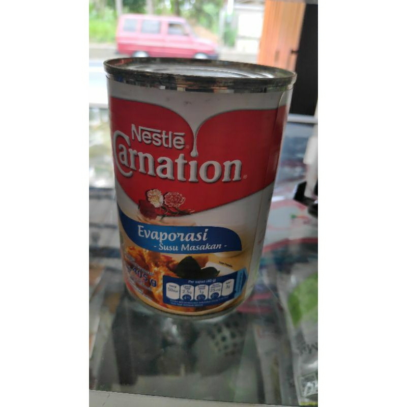 

susu evaporasi CARNATION