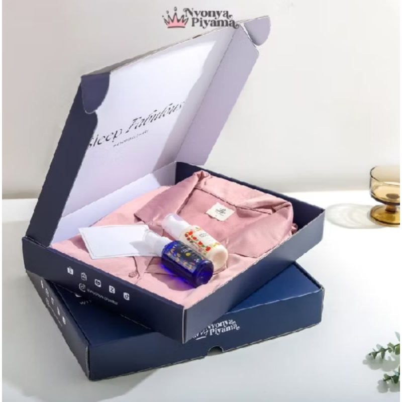 

piyama-bungkus kado/kotak kado/ekstra gift kado/ulang tahun/kartu ucapan/hampers