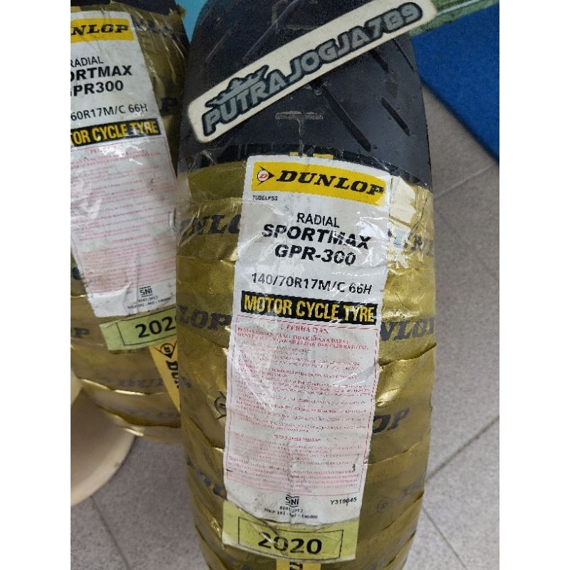 ban luar dunlop 140/70.17 tubles type radial sportmax gpr-300 buatan 2020