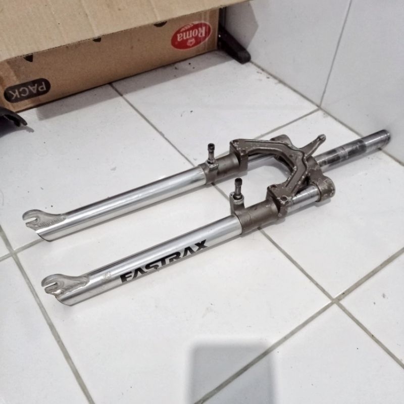 fork vintage fastrax manitou 26 Sepeda Vintage MTB jadul suspensi Alloy bekas