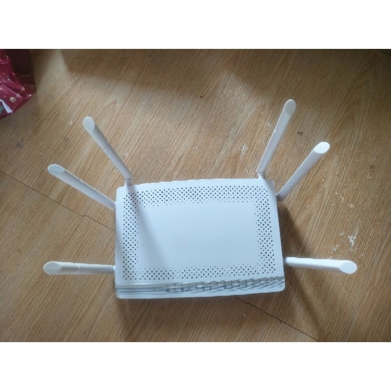 ONT GPON FIBERHOME PREMIUM 6 ANTENA