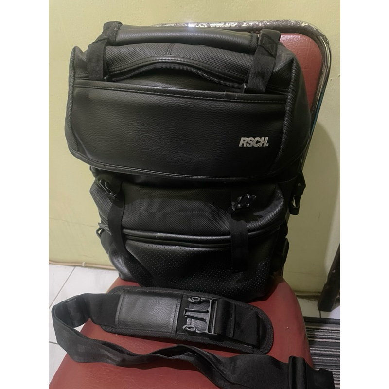 TAS OUVAL RESEARCH