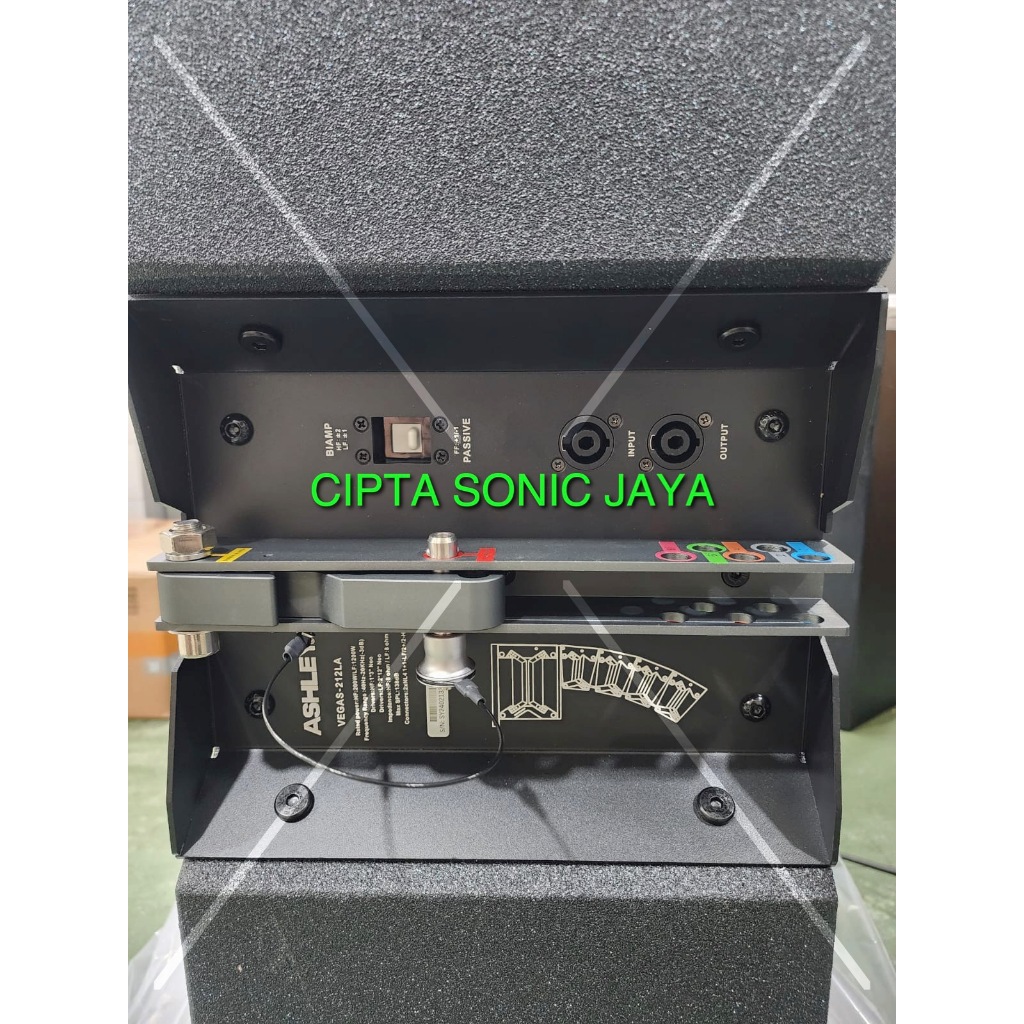 Speaker Line Array Ashley Vegas 212 LA / VEGAS212 LA / VEGAS212LA -Original 12 inch Passive VEGAS