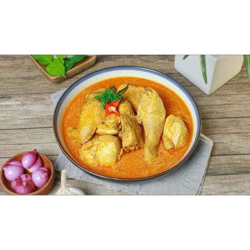 

ayam gulai kentang mak efata 1/2 Ekor