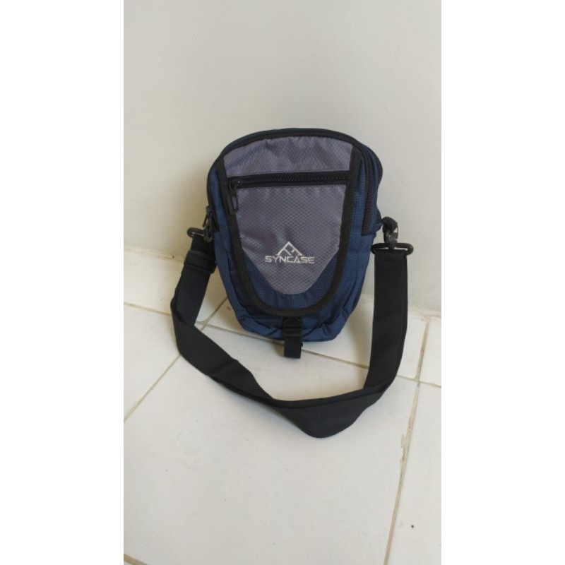 Tas Slempang Tas selempang Syncase + Raincover