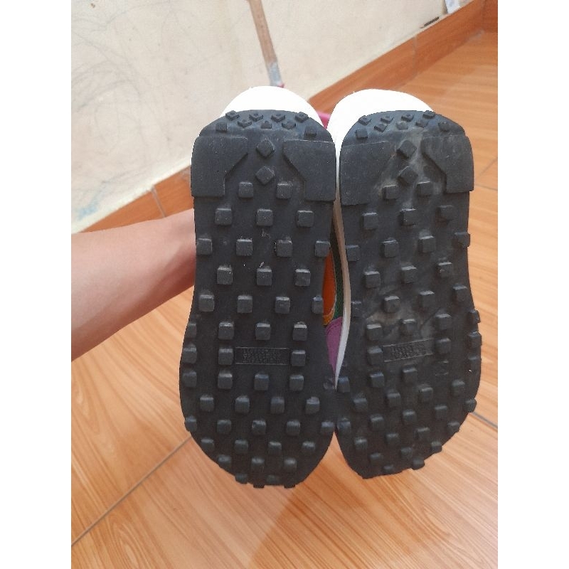 nike sacai bekas
