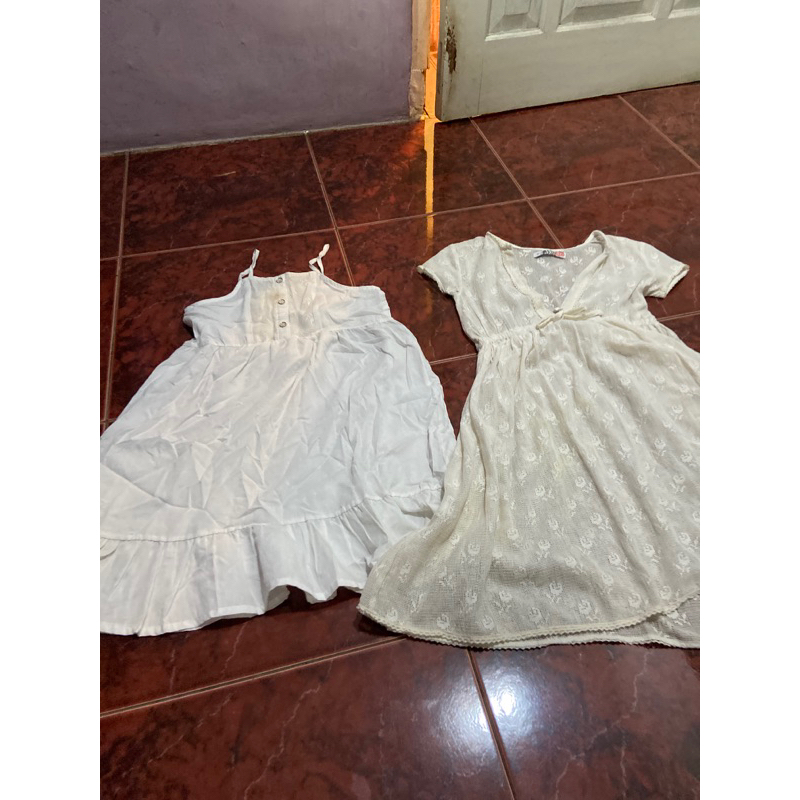 dress anak putih preloved