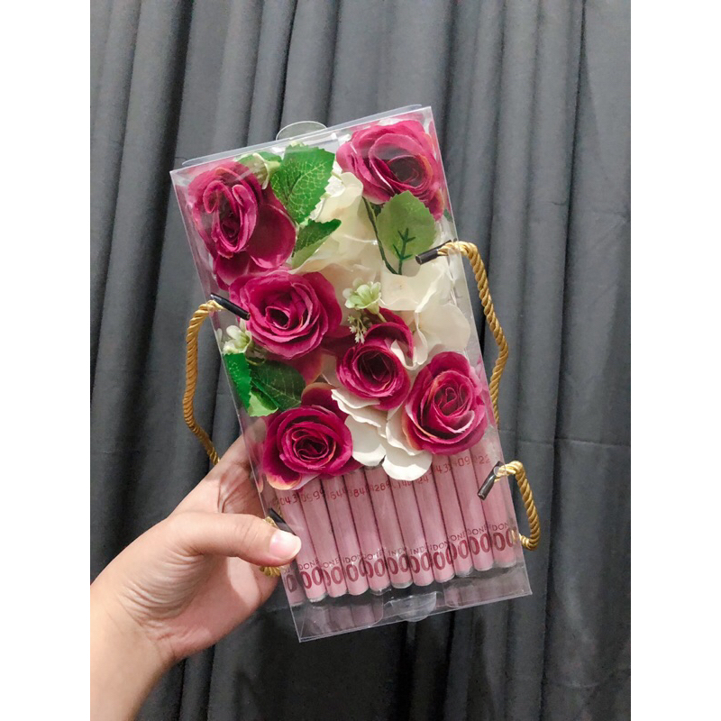 

CLAWS | Flower Box | Gift Mika | Flower Box MURAH | Gift Box | Gift Flower | Money Box | Box Uang Murah | Gift Box | Hadiah Box | Kado Uang