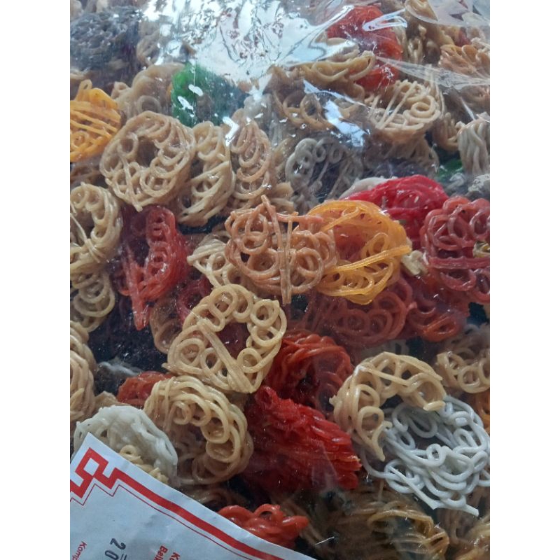 

Kerupuk mawar warna warni 500gr
