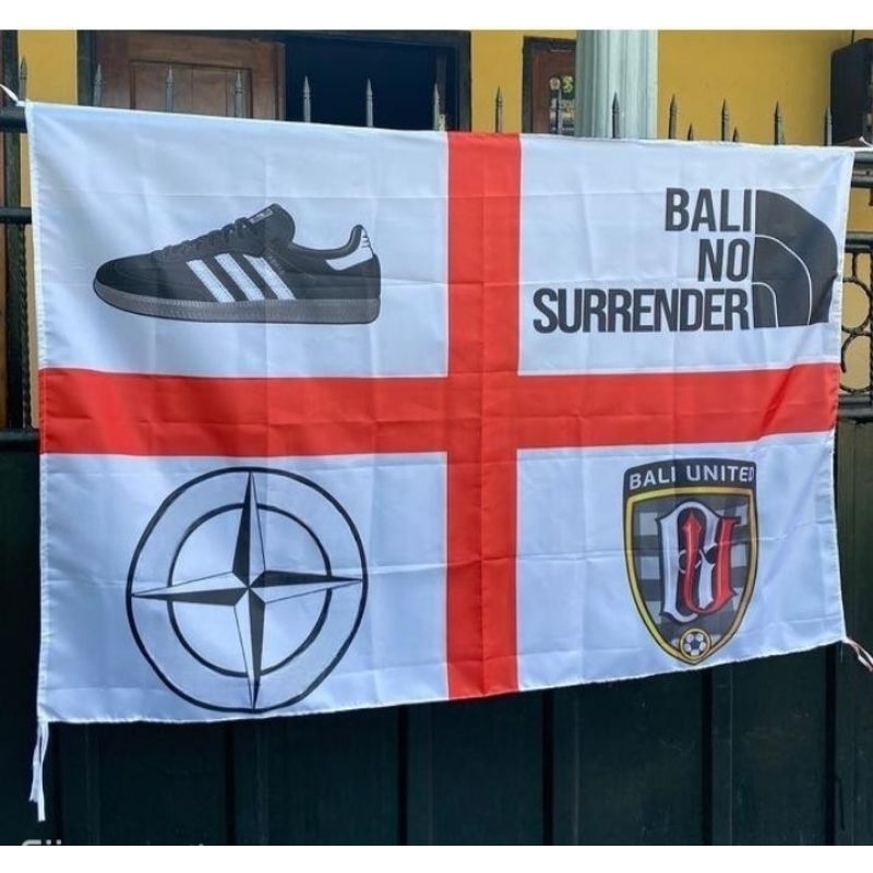 BENDERA BALI UNITED CASUAL