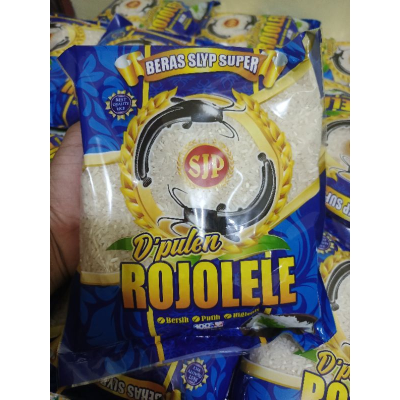 

Beras kemasan Rojolele ukuran 750 gram