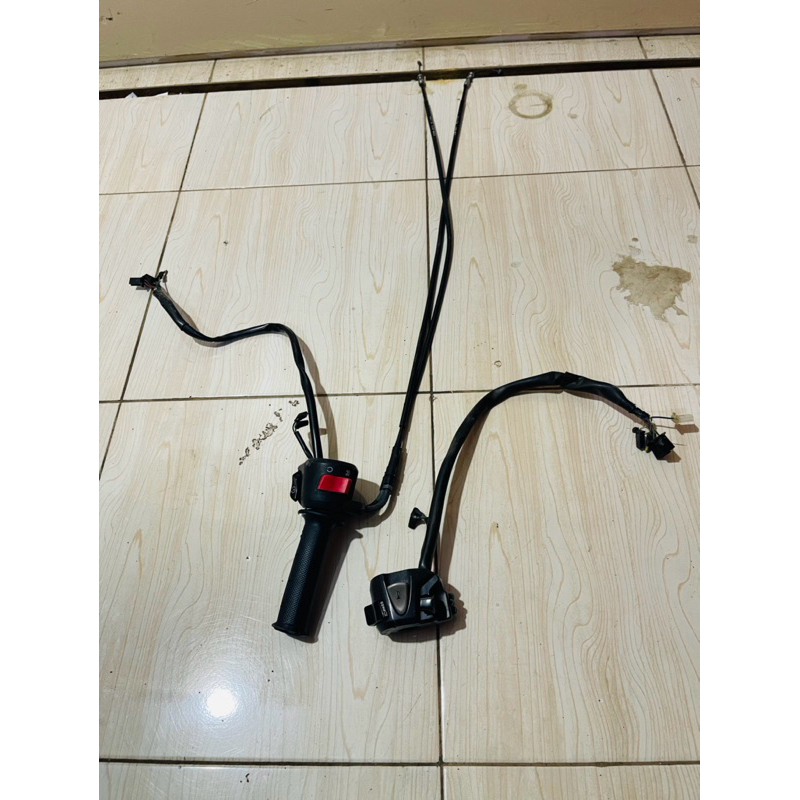 SAKLAR KIRI KANAN ORIGINAL CRF150L Honda