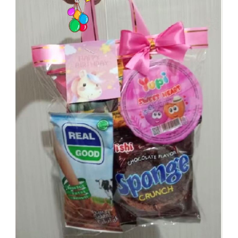 

snack/hampers ulangtahun anak praktis murah simple