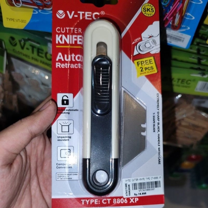 

CUTTER KNIFE VTEC TYPE : CT 8806 XP