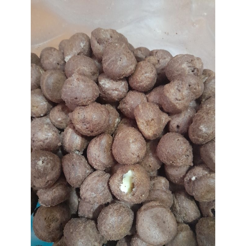 

soes isi vanila dan isi coklat 1kg