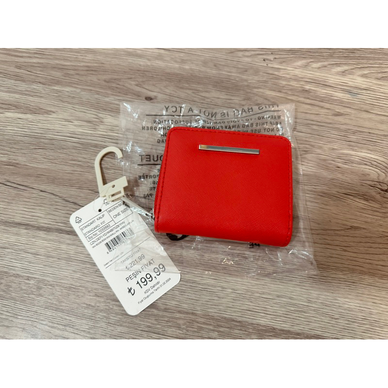 DOMPET LC WAIKIKI NEW