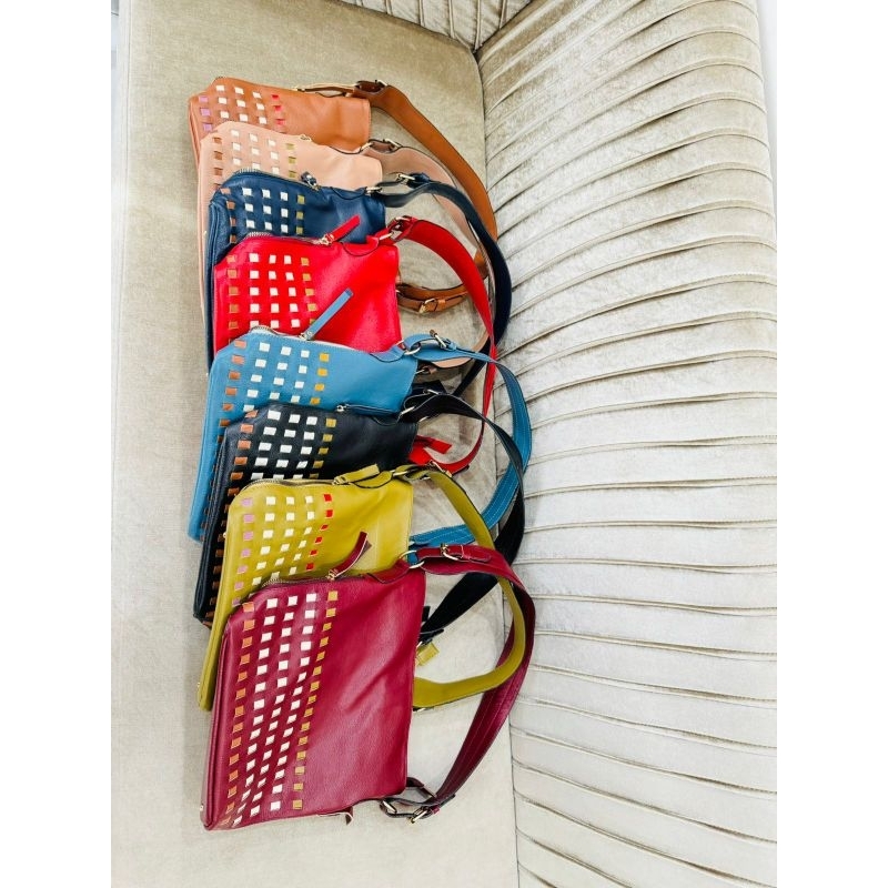 Tas kulit hobo anyam