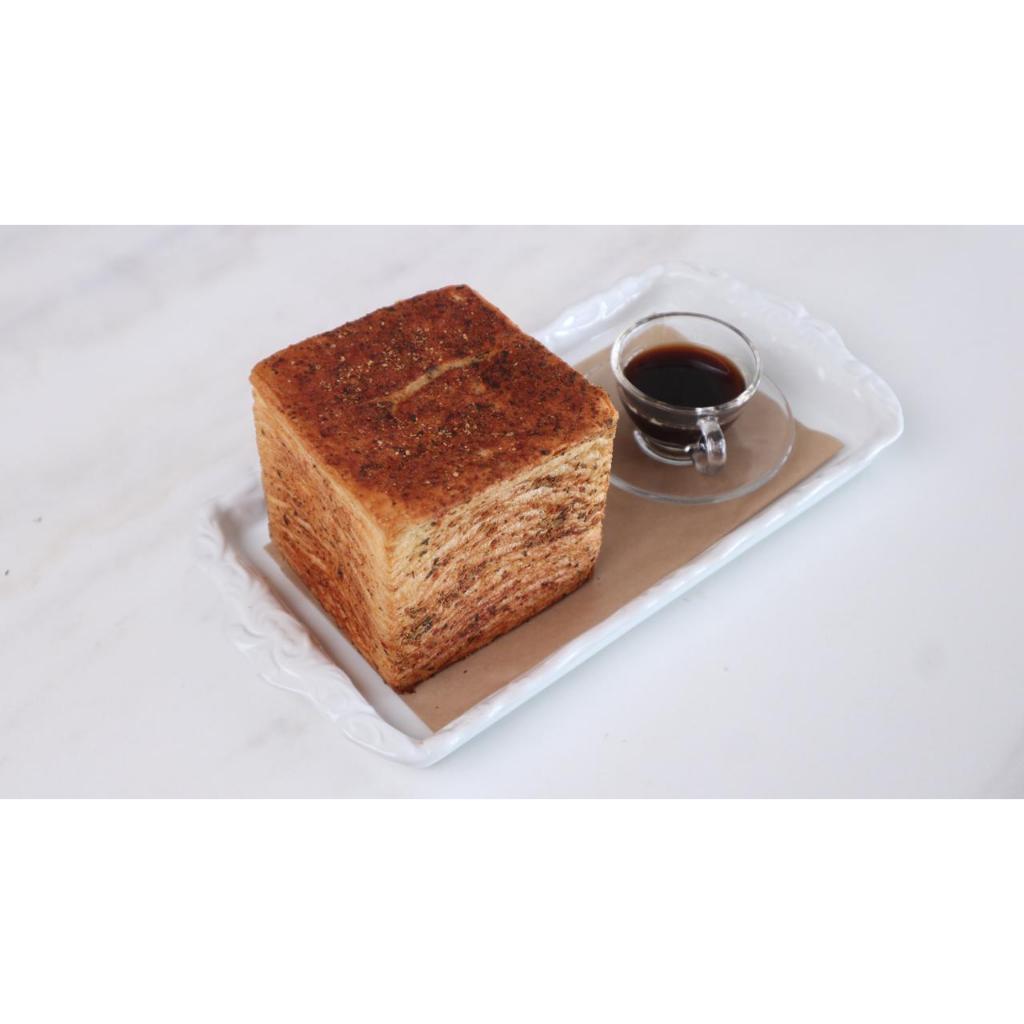 

Garlic Cheese Tissue Bread