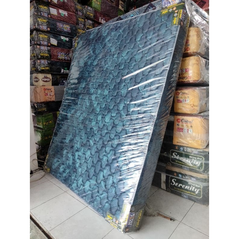 KASUR BUSA ROYAL GRAND EXLUSIVE