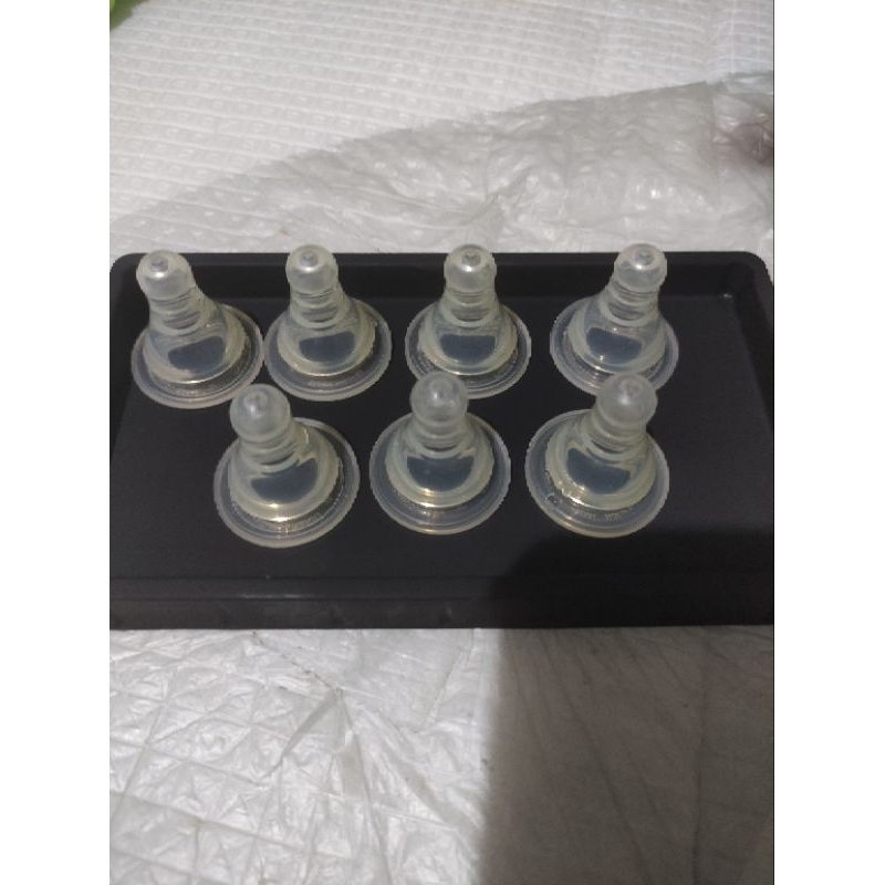 Preloved dot nipple pigeon peristaltik