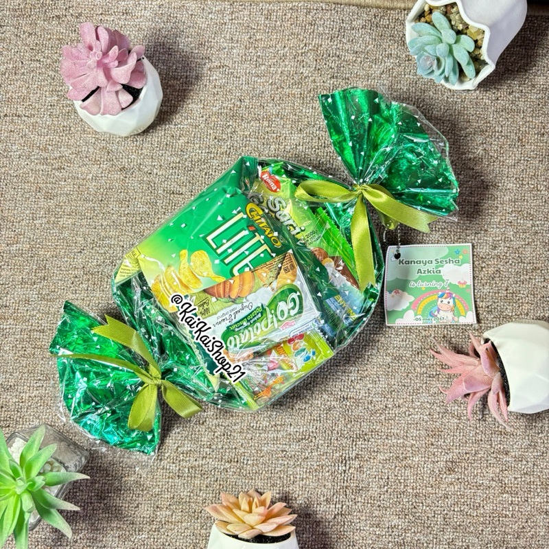 

Candy Hampers Tema Hijau(FREE KARTU UCAPAN)