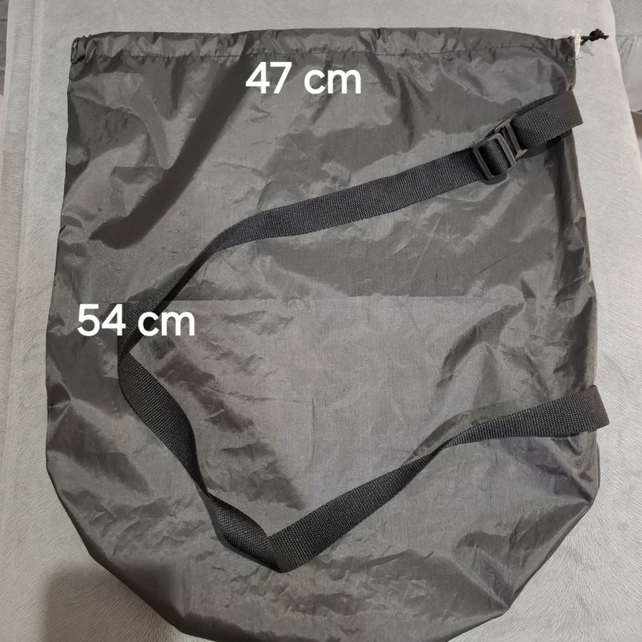 Cover Helm, Tas Helm anti air, tas helm waterproof, rain coat helm anti air - Hitam