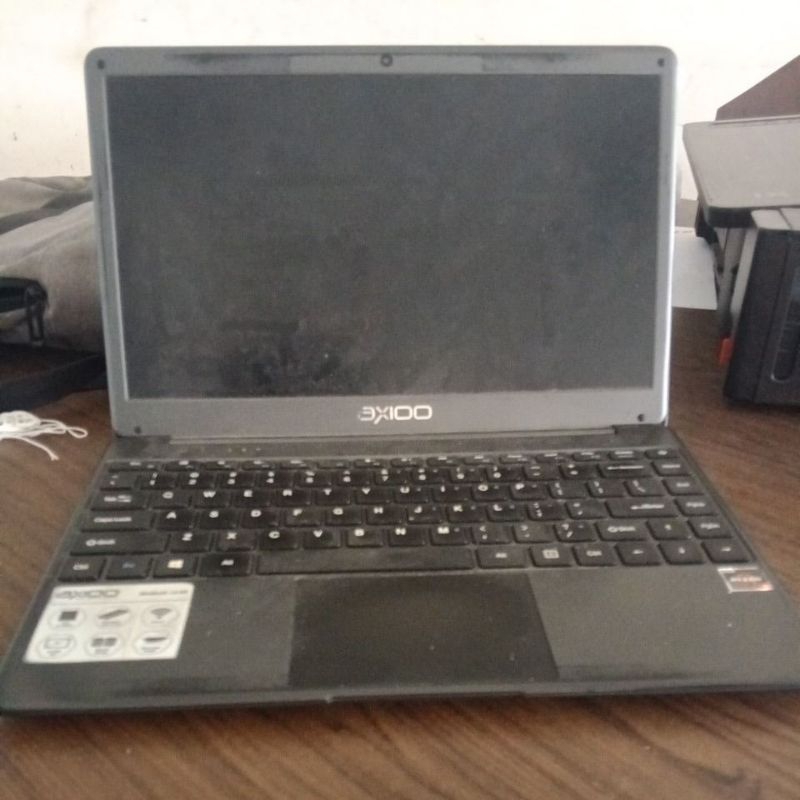 Laptop Axio