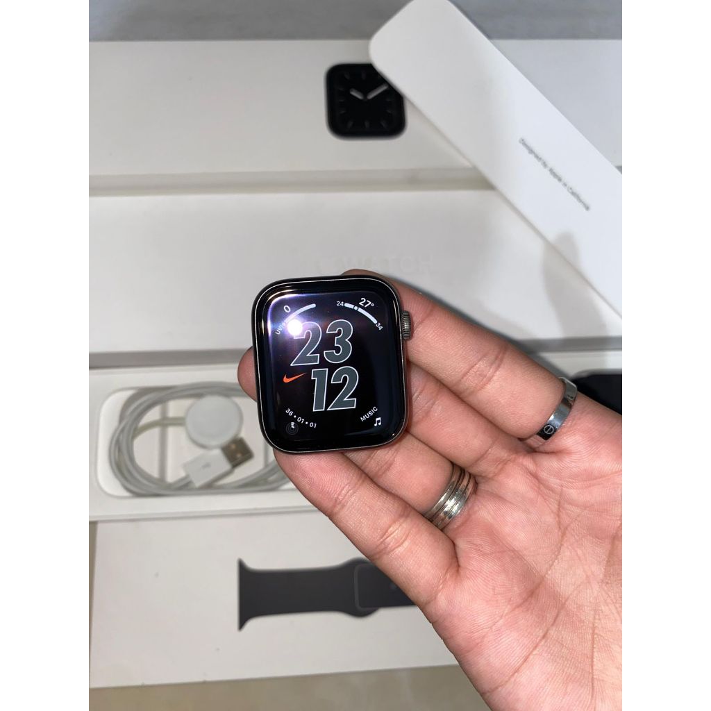 Apple Watch Series 5