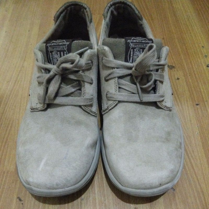 Sepatu SKECHERS preloved