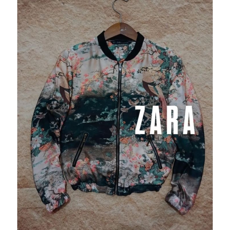 jaket bomber ZARA TRAFALUC bahan sateen adem keren bekas/second/preloved