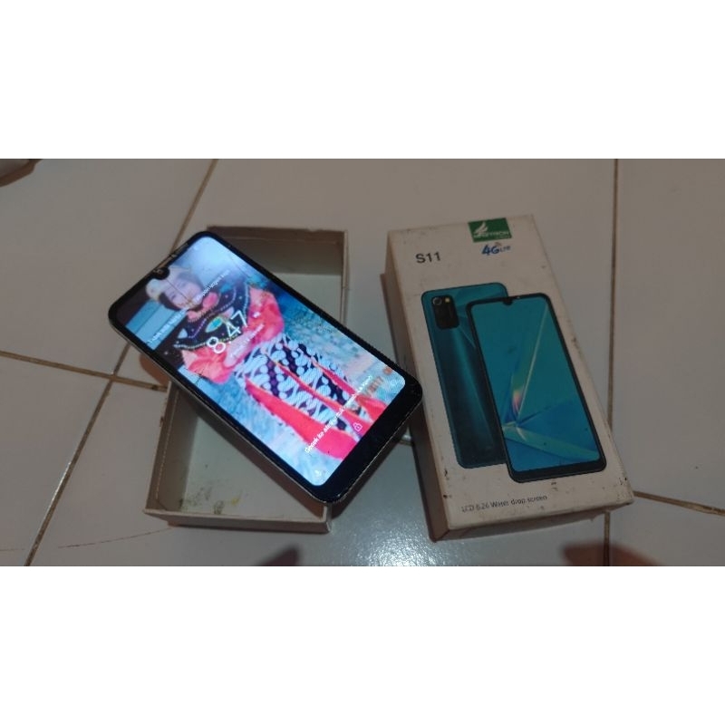 Maxtron s11 minus ts