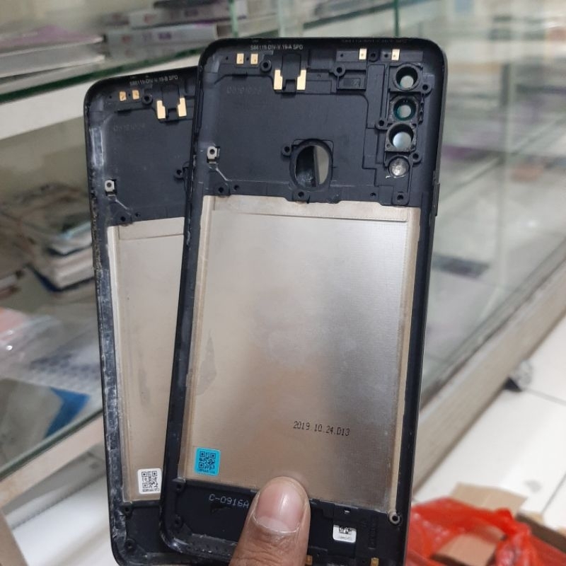 Bezel Casing Backdoor Set Samsung A20S Original