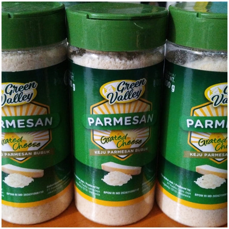 

RB22 GREEN VALLEY Grated Parmesan Cheese Keju Parmesan Parut 200gr